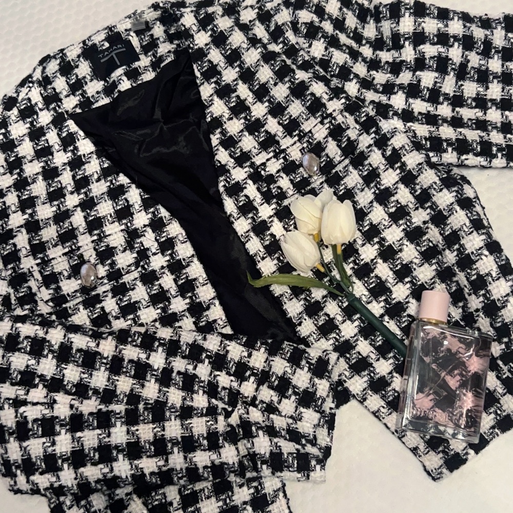 Stylish Black and White Women's Jacket